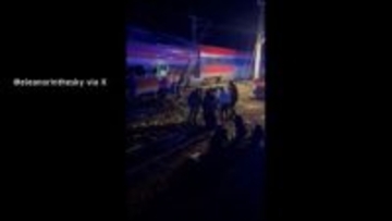 スペイン高速鉄道脱線事故で39人死亡　152人負傷し病院に搬送　首相「全国民にとって悲しみの夜だ」