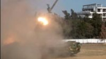 中国軍がロケット弾27発を発射　台湾周辺で2日目の大規模軍事演習