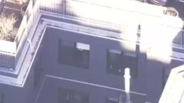 個室サウナ火災　死亡の男女は出入り口付近で折り重なるように倒れ…肩や背中にやけども命に関わるものでないとの見方