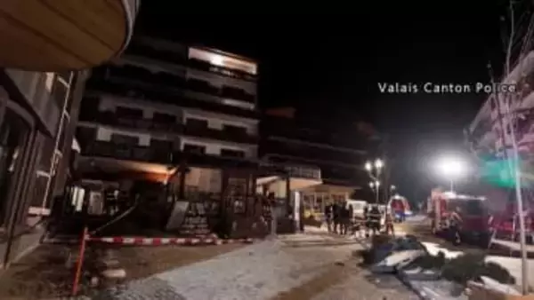 スイス南部のスキーリゾートで大規模火災　約40人死亡、110人以上が負傷