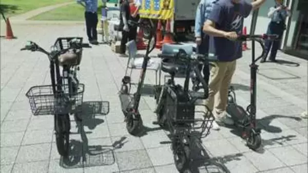 電動キックボードの正しい乗り方学ぶ体験会　増える電動キックボード違反　警視庁が安全利用呼びかけ
