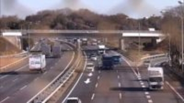 「高速道路に人が倒れている」常磐道で男性死亡…ひき逃げか　200メートル離れた料金所近くに車放置　茨城・つくば市