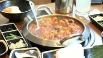 タコ・エビ・ホルモンが入った韓国鍋料理「ナッコプセ」に連日満席　2026年のトレンド食材は「ブロッコリー」約50年ぶりに指定野菜に追加
