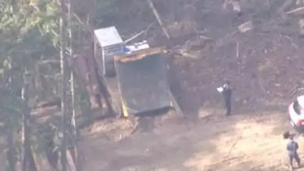 4トン重機に90代男性が下敷き　木材の切り出し作業中での事故　約40分後に救助され病院搬送後に死亡確認　広島・廿日市市