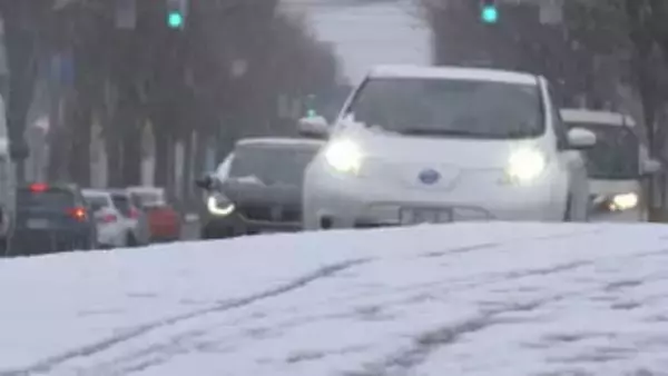冷え込み強まる、富山県内で39件のスリップ事故　積雪27センチ地域も、夕方からの路面凍結に警戒を