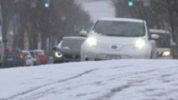 冷え込み強まる、富山県内で39件のスリップ事故　積雪27センチ地域も、夕方からの路面凍結に警戒を