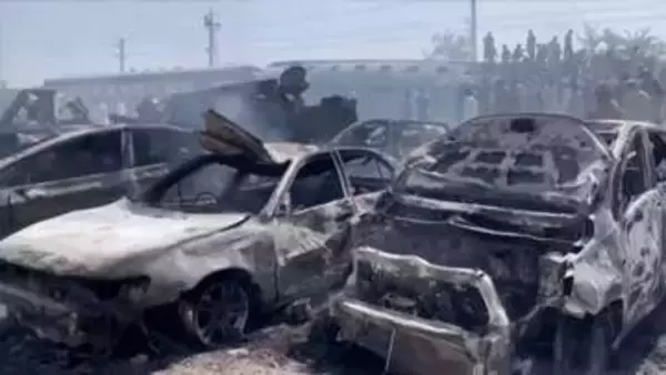 パキスタン南西部で走行中の列車狙った大規模自爆テロ　軍関係者や家族ら24人死亡・約70人負傷