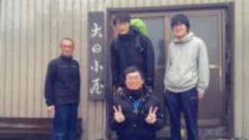 両親を亡くした漫画家が富山の山小屋でアルバイトして見つけた「生きる力」　北アルプス大日岳の麓で癒された心の傷　描いたのは実体験の再生物語