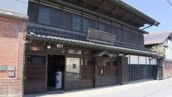 書店で再開目指し修理作業　老舗酒造で見学ツアーなどキャンセル相次ぎGW前に観光の影響懸念　後発地震注意情報　青森・八戸市