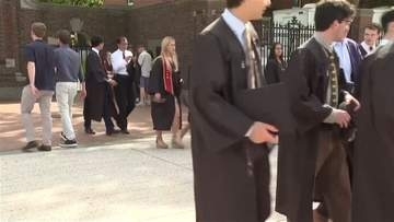 トランプ政権が留学ビザを原則4年に制限へ　学生団体は反発