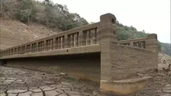 恵みの雨で“令和の大渇水”どこまで回復…“瀬切れ”安倍川に弱い川の流れ　“幻の橋”出現の北川ダムは変化見られず