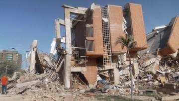 ベネズエラ大地震　がれきの下から助けを求める「手」　閉じ込められた200人以上の救助活動続く　死者235人に
