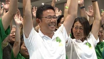 沖縄県知事選　新人の古謝玄太氏が当確　｢新しい県政｣現職の玉城デニー氏破る