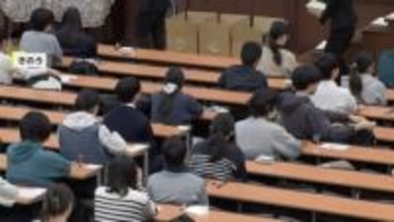 大学入学共通テストまもなく終了　人身事故による電車の運転見合わせなどで開始が最大120分遅れの会場も　試験問題のネット掲載禁止明記