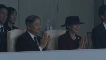 両陛下「提灯」振り交流　高知訪問 国民文化祭に