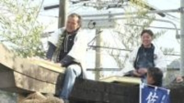 400年以上続く「ヤモード祭り」鳥居に登るのを許されるのは山の神の使者「ヤモード」 だけ 長さ8m 重さ300kgの巨大しめ縄を町の人たちと作り上げる