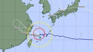 【台風情報】大型で非常に強い“ノロノロ台風”13号の進路は？　沖縄は10日まで高波に厳重警戒　暴風や高潮続く　落雷・竜巻にも注意