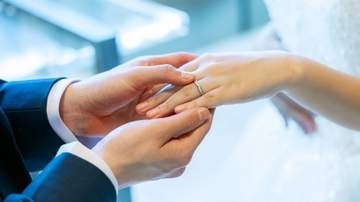 「一生結婚するつもりはない」が初の2割超　未婚の男性24.0％・女性21.5％　予定の子どもの数は2人を下回る