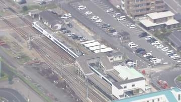 見張り役「意思疎通できる状態ではなかった」　東武特急4人死亡事故　現場から80メートルの「列車見張員」は安全示す合図