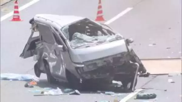 東北道下りで車がのり面に衝突、投げ出された運転手が後続車にはねられ意識不明の重体　助手席の男性ケガ　栃木・宇都宮市