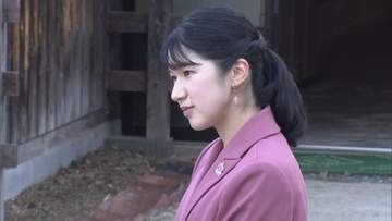 愛子さま「鳥取中部地震」の災害ボランティアと交流 「手が震えちゃいます」　「はこた人形」の絵付けも