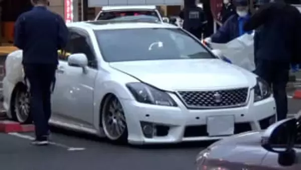 繁華街のコインパーキングに駐車していた車の中で20代男性2人が死亡…目立った外傷なし　香川・高松市