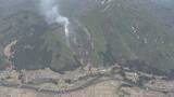 「新潟県で山火事相次ぐ　魚沼市と長岡市で林野火災　新潟・長野・群馬の防災ヘリが消火活動も鎮火目途立たず　70代男性がドクターヘリで救急搬送」の画像1