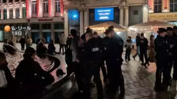 フランス大規模デモで夜間外出禁止令　パリや北部リールなど　ルーブル美術館は学生らの抗議活動で開館できず