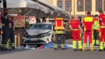 ドイツ・ライプチヒ中心部で車が人混みに突入し2人死亡　33歳男を逮捕、動機を捜査
