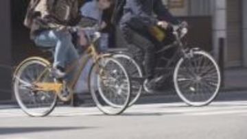 自転車の交通違反に「青切符導入」へ　携帯電話の使用で反則金は1万2000円　背景には自転車事故増加が…