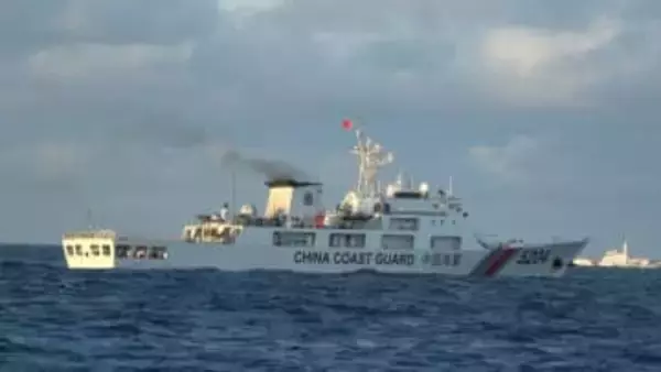 【緊迫】中国船が「ただちに立ち去れ」と“警告”…漁船に高圧放水砲も　領有権巡り対立続く海域でフィリピン巡視船に同乗取材