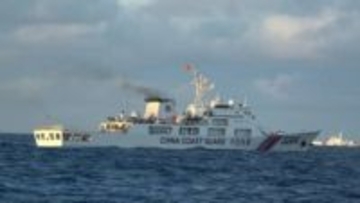 【緊迫】中国船が「ただちに立ち去れ」と“警告”…漁船に高圧放水砲も　領有権巡り対立続く海域でフィリピン巡視船に同乗取材