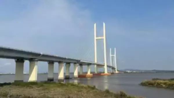 【独自】中国と北朝鮮を結ぶ新大橋まもなく開通か　「新鴨緑江大橋」完成から12年、トラックの走行など確認