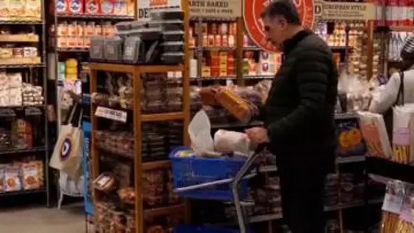 アメリカ　3月の消費者物価指数3.3％上昇　原油高が影響