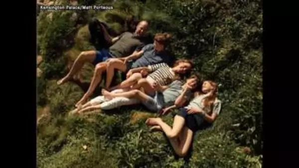 ウィリアム皇太子＆キャサリン皇太子妃　結婚15周年を記念に家族写真公開