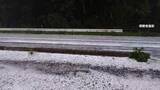「「ガラスが割れるくらい」道路が真っ白に福島で激しい“ひょう”の嵐　兵庫もボンネットに大量の氷の粒　各地で天気不安定」の画像1