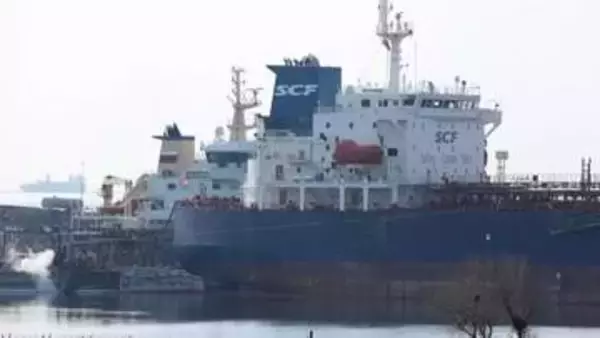 米財務省、ロシア産原油の購入を再び容認　制裁を一時緩和、原油高騰抑制が狙いか