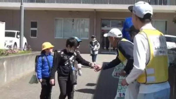 子どもの安全を守り、在留外国人とも共生へ、銚子市のベトナム国籍技能実習生が小学生の下校の見守り活動　千葉県警