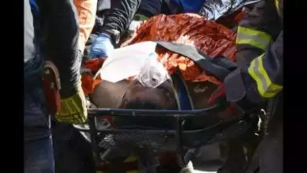 ベネズエラ地震発生から8日後　がれきの中から40代男性を救出…死者2500人超に