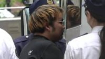 包丁は「今月に入り購入した」…現場からは公共交通機関使い逃走か　HKTメンバー狙った可能性も　福岡市男女2人刺傷事件