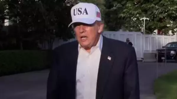 「大成功だった」トランプ大統領が中国訪問終え帰国　台湾への武器売却「近く判断」