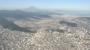 あなたの会社の社長は何歳？　全国の平均年齢は63.81歳と過去最高を更新　17年間で4歳上昇　高齢化に歯止めかからず　都道県別の最高は5年連続で秋田　最年少は2年連続で広島　静岡は64.23歳