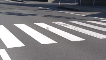 女子中学生が赤信号無視の車にはねられ一時意識不明に…軽自動車運転の女（58）逮捕「脇見して事故を」　栃木・日光