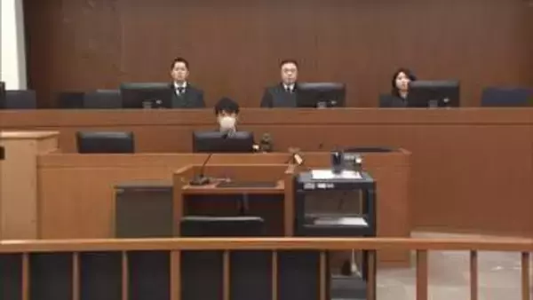 報酬目的で依頼者を弁護士に斡旋　「モームリ」運営会社元社長夫妻が初公判で起訴内容認める