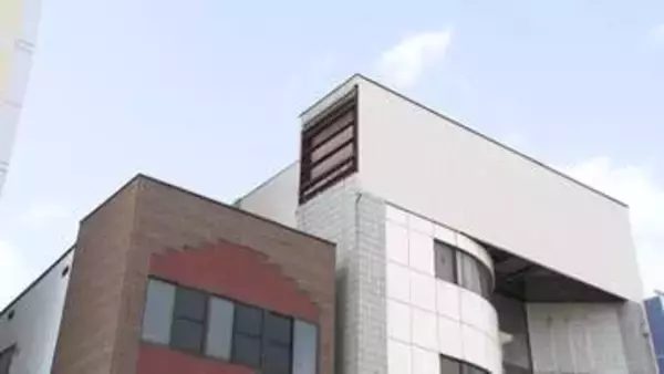 ビルの外壁落下し天井突き破る被害も　青森震度5強「後発地震注意情報」警戒続く　八戸市内の全公立小中学校が休校