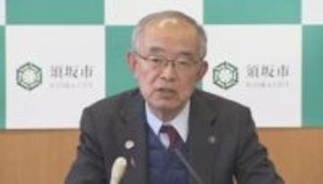 「何てことをしてくれた」市職員から不満…給与引き上げは見送りへ　ふるさと納税“産地偽装問題”の余波　税収大幅減・財政運営に影響も　31の公共事業実施が先送りに　長野・須坂市