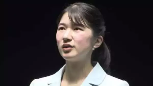 愛子さまが滋賀ご訪問　“琵琶湖の主”「ビワコオオナマズ」を見上げ見学「この姿勢で寝ているんですか？」