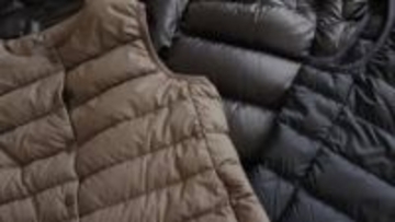 薄くても暖かいインナーダウンはどう選ぶ？注目すべきは羽毛の“膨らみ力”…目安の数値と重ね着のしやすさの見極め方