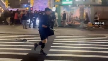 台湾・台北市中心部で無差別襲撃　地下鉄駅で発煙弾投げ通行人切りつけ…3人死亡11人重軽傷　PCなど押収し動機解明へ