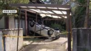 「土手の上から車が落ちてきた」90歳男性運転の車が4.5メートル下に転落　病院搬送後に死亡確認　仙台市